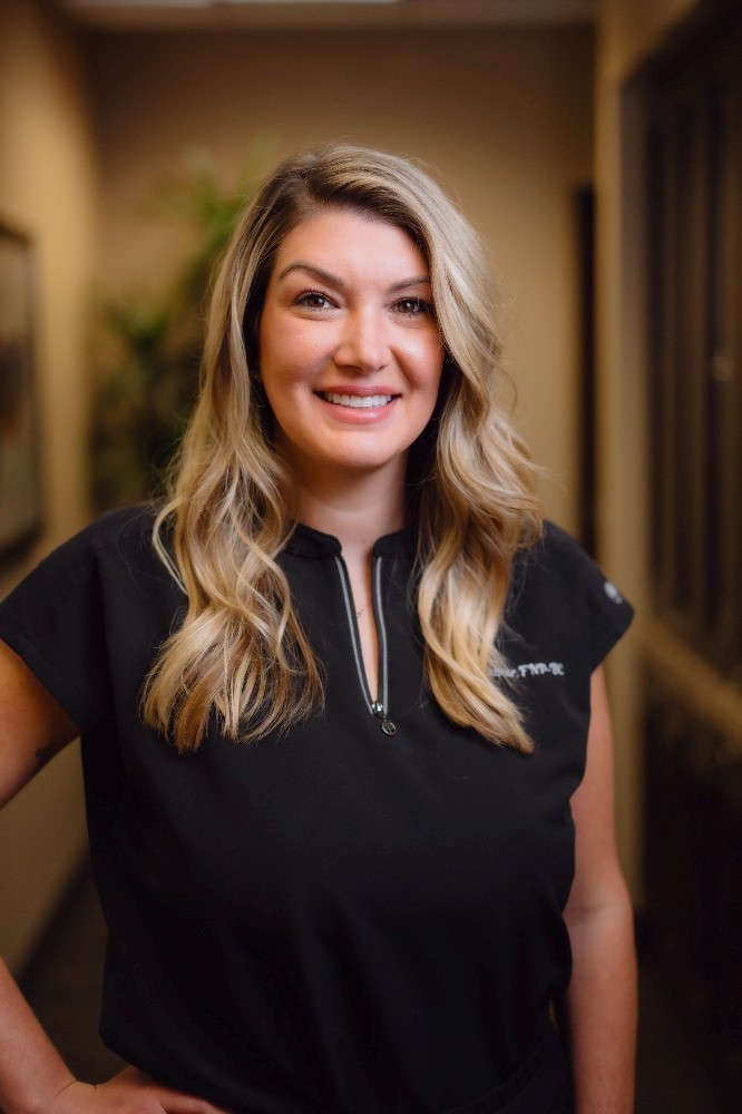 Paige Debner, Amanda